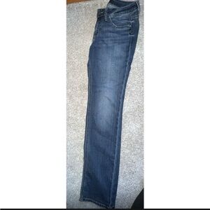 Suki Mid Rise Straight Leg Luxe Stretch Jeans